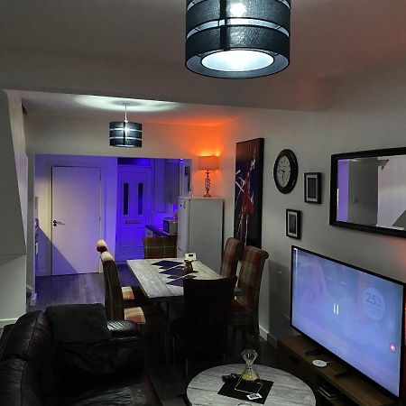 Eson House Apartment ลิเวอร์พูล ภายนอก รูปภาพ