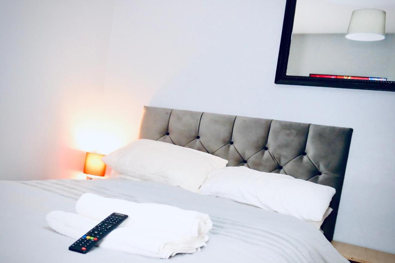 Eson House Apartment ลิเวอร์พูล ภายนอก รูปภาพ
